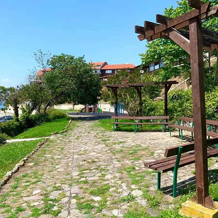Boutique House Belevi 内塞伯尔