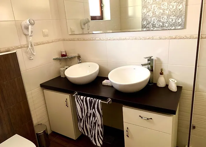 Boutique House Belevi Νεσέμπαρ